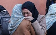 فلسطينيتان فقدتا أفرادًا من عائلتيهما في خان يونس