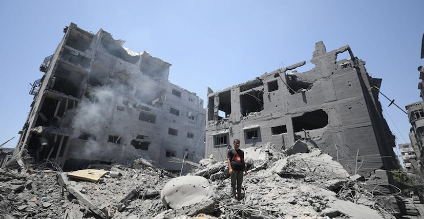 دمار غزة في اليوم الـ261